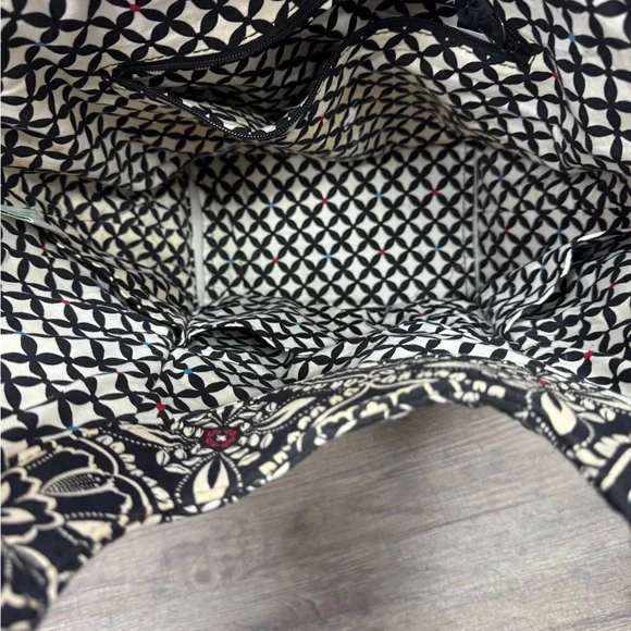 Vera Bradley Barcelona Tote Bag - Picture 5 of 5